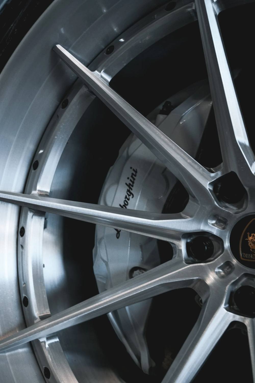 Spoke wheel and brake caliper detail